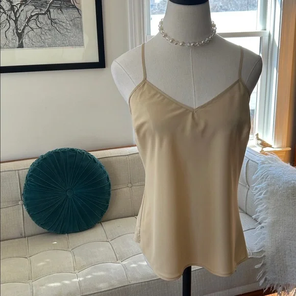 Oscar de la Renta Sheer Cotton/Silk Romantic Pintuck Ruffle Blouse, NWT - Picture 2 of 9